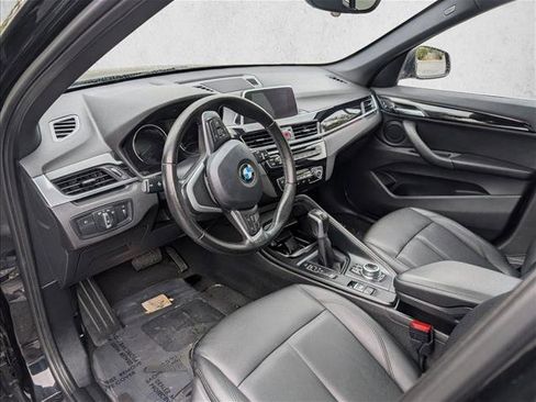 Used 2018 BMW X1 xDrive28i w/ Convenience Package image 9