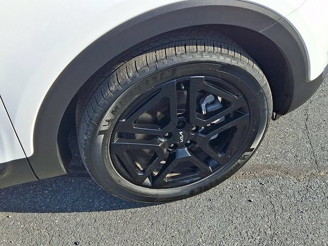 Used 2024 Kia Telluride SX X-Line AWD/4WD image 11