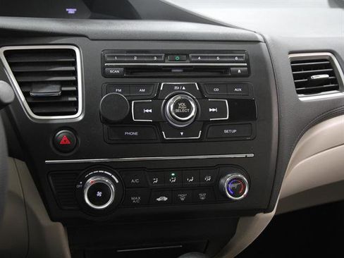 Used 2014 Honda Civic LX image 10