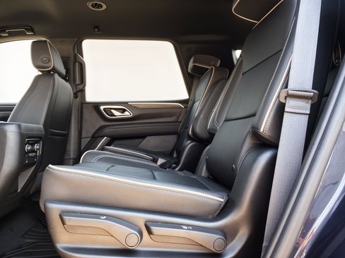 Used 2023 Chevrolet Tahoe Premier RWD image 25