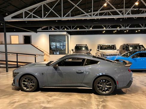 Used 2025 Ford Mustang Dark Horse image 2