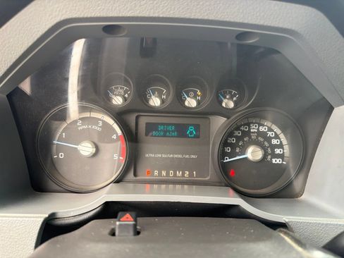 Used 2012 Ford F250 XL w/ PWR Equipment Group AWD/4WD image 12