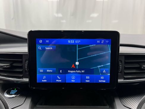 Used 2020 Ford Explorer ST image 4