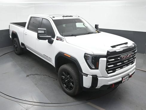 Used 2025 GMC Sierra 3500 AT4 AWD/4WD image 29