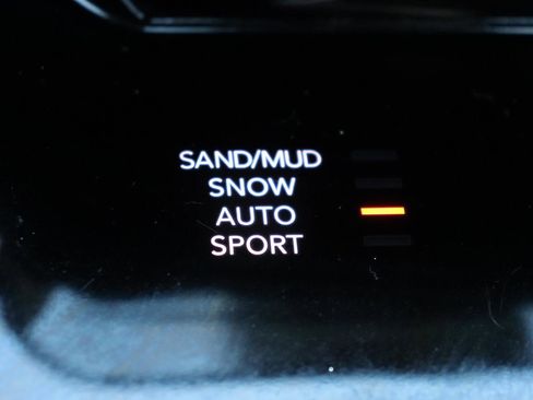 Used 2024 Jeep Wagoneer L Series II w/ Flexible Seating Group AWD/4WD image 44