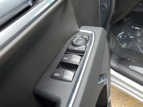 New 2026 GMC Sierra 1500 Elevation image 19