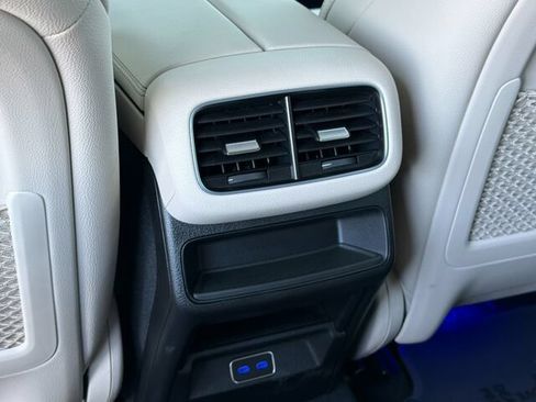 Certified 2025 Mercedes-Benz GLE 350 4MATIC image 16
