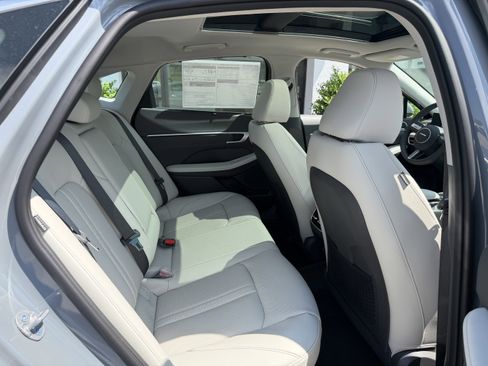 New 2026 Hyundai Sonata Limited FWD image 20