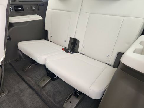 Certified 2025 Hyundai Santa Fe Calligraphy image 32