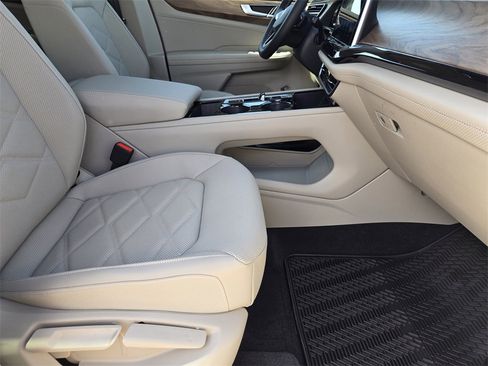 New 2026 Volkswagen Atlas SE image 12