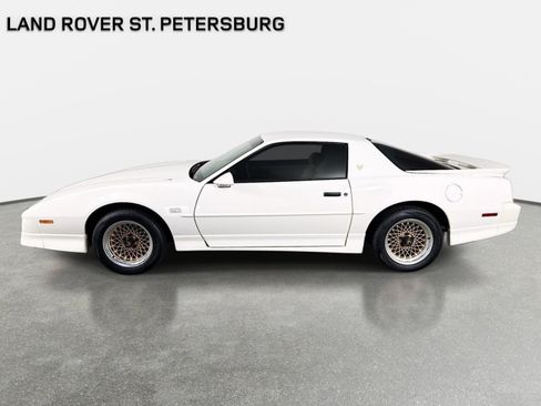 Used 1987 Pontiac Firebird Trans Am RWD image 8