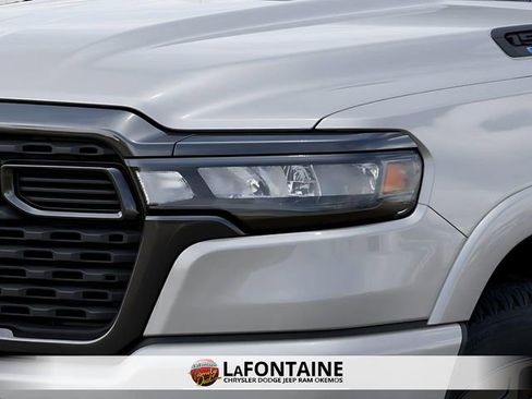 New 2026 RAM 1500 4x4 Crew Cab image 10