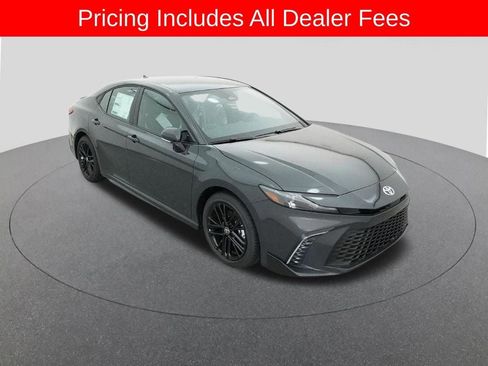 New 2026 Toyota Camry SE FWD image 13