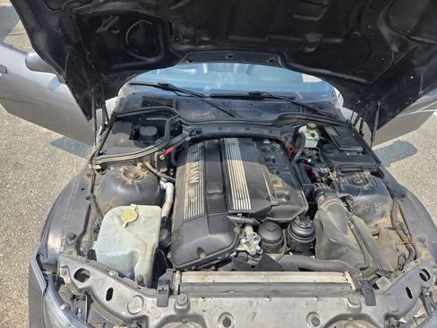 Used 2001 BMW Z3 2.5i RWD image 26