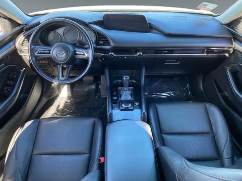 Used 2022 MAZDA MAZDA3 s image 10