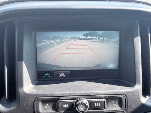 Used 2018 Chevrolet Colorado W/T w/ WT Convenience Package RWD image 10