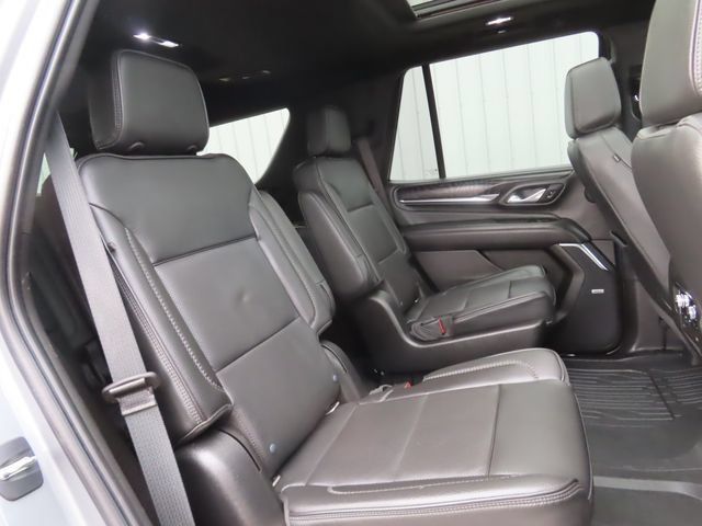 Used 2021 GMC Yukon Denali w/ Denali Premium Package AWD/4WD image 31