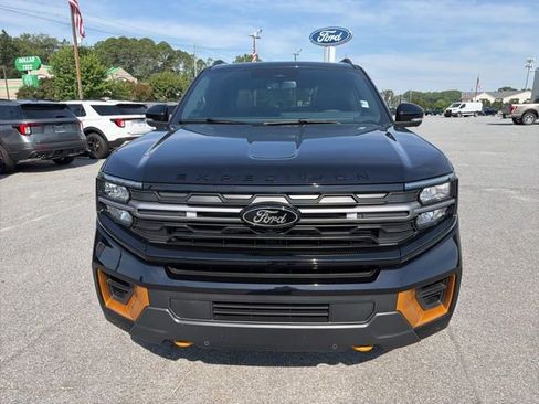 Used 2026 Ford Expedition Tremor AWD/4WD image 2