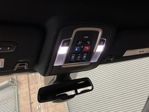 Used 2020 RAM 2500 Limited w/ Cold Weather Group image 28