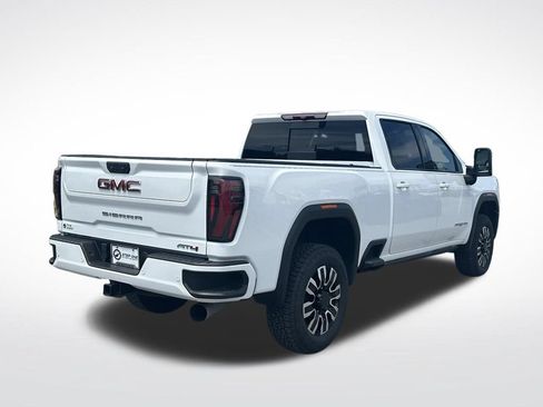 Used 2024 GMC Sierra 2500 AT4 w/ Max Trailering Package AWD/4WD image 7
