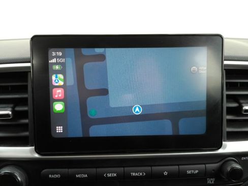 Used 2022 Hyundai Venue SEL w/ Cargo Package image 37