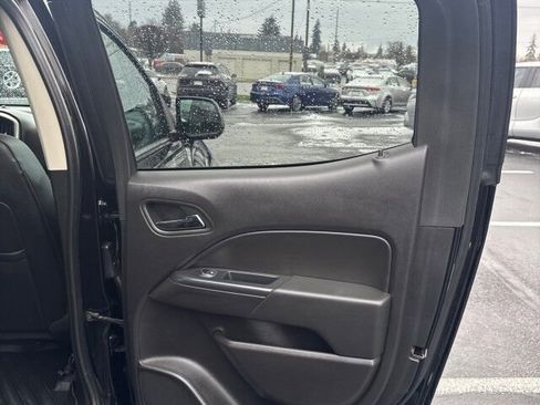 Used 2019 Chevrolet Colorado ZR2 image 14