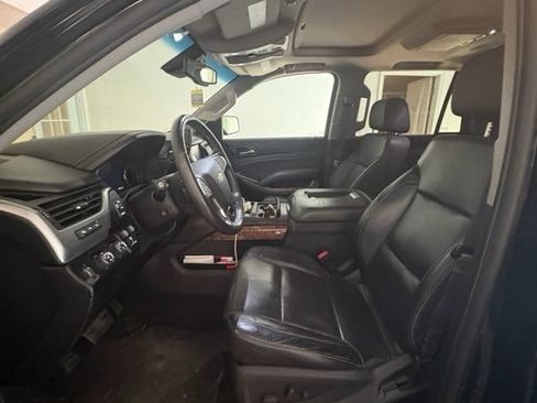 Used 2016 Chevrolet Tahoe LTZ AWD/4WD image 4