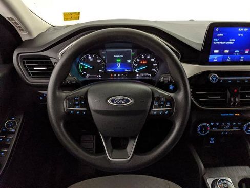 Certified 2022 Ford Escape SE AWD/4WD image 9