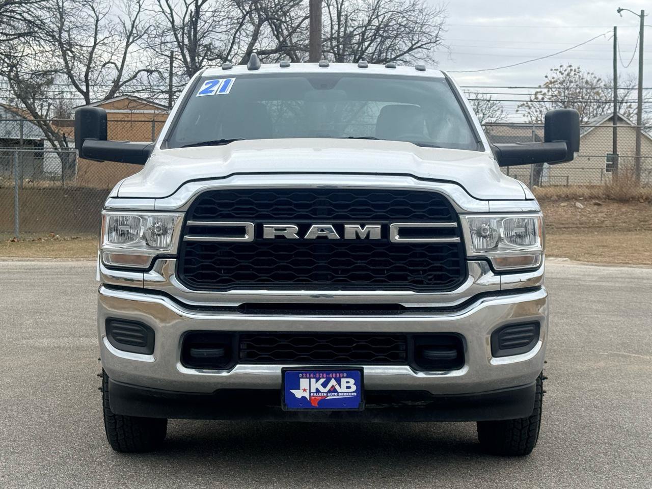 Used 2021 RAM 3500 Tradesman w/ Chrome Appearance Group AWD/4WD image 8