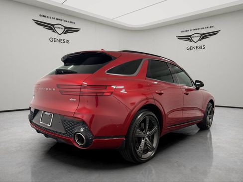 Used 2023 Genesis GV70 2.5T w/ Sport Prestige Package AWD/4WD image 5