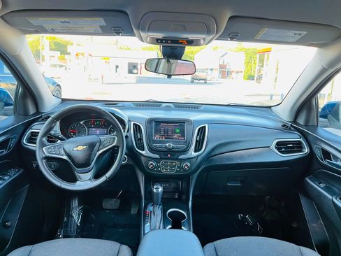 Used 2020 Chevrolet Equinox LT image 17