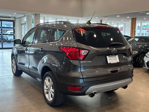 Used 2019 Ford Escape SEL AWD/4WD image 4