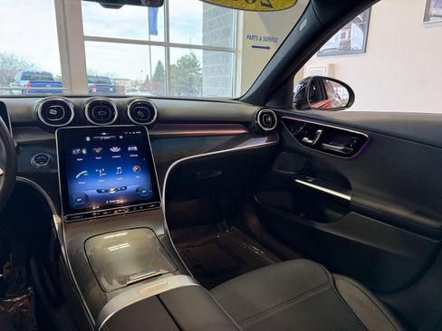 Used 2022 Mercedes-Benz C 300 4MATIC Sedan image 21