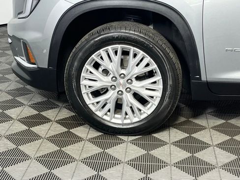 Used 2024 GMC Acadia Elevation w/ Super Cruise Package image 11