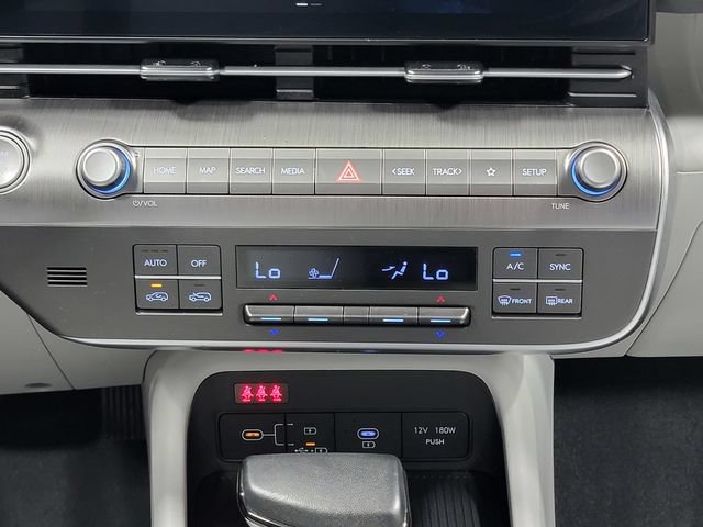 Used 2024 Hyundai Kona SEL AWD/4WD image 21