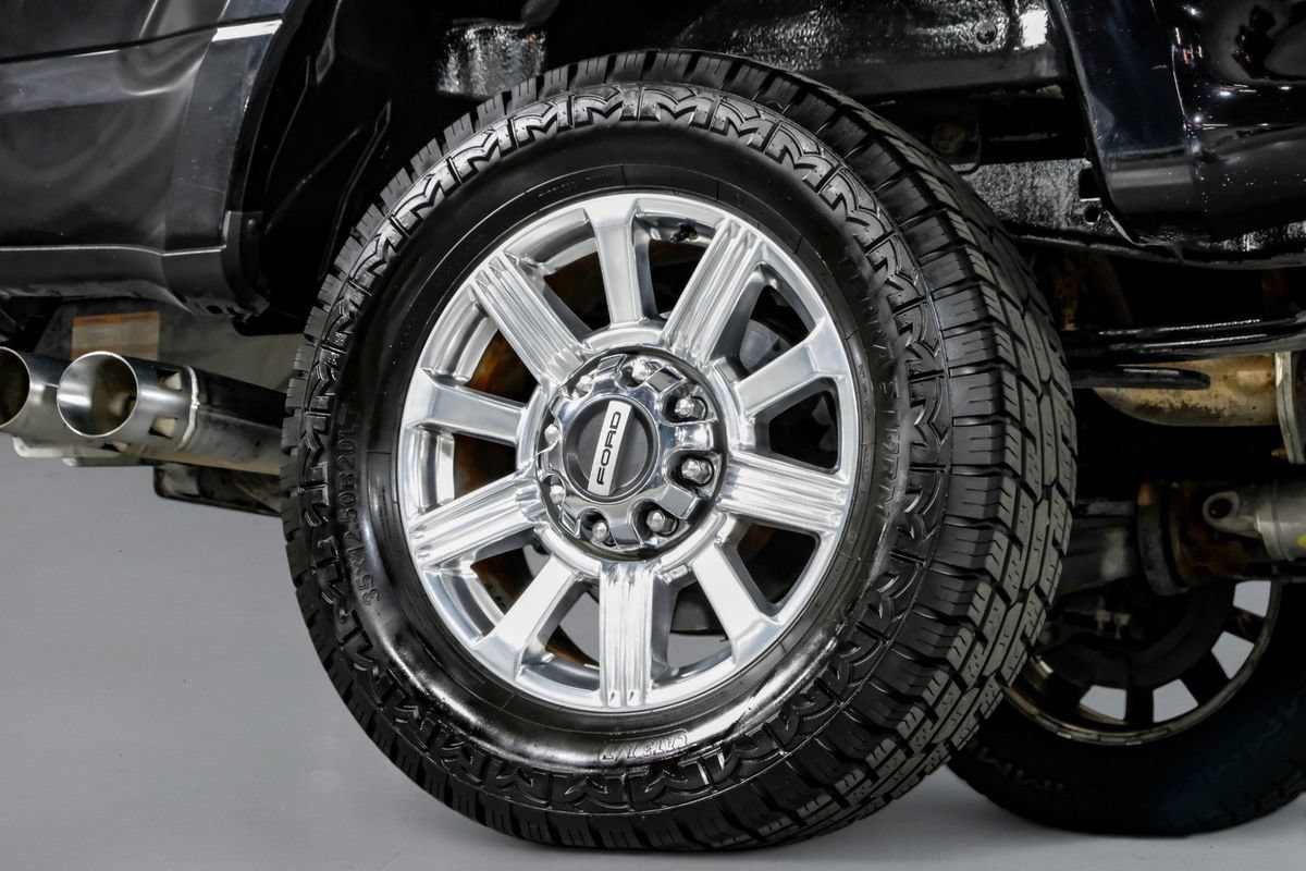 Used 2019 Ford F250 Limited w/ FX4 Off-Road Package AWD/4WD image 56