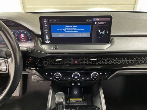 Used 2024 Honda Accord Touring image 15