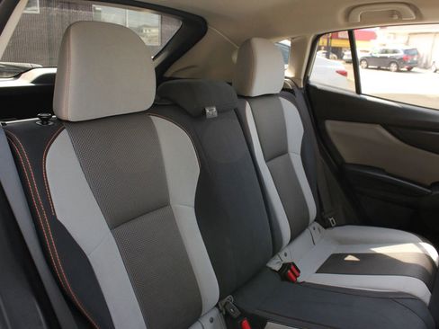 Used 2019 Subaru Crosstrek 2.0i Premium w/ Popular Package #3 image 19