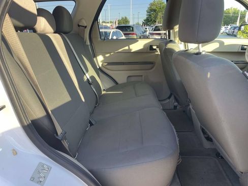Used 2012 Ford Escape XLS AWD/4WD image 10