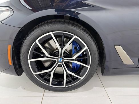 Certified 2023 BMW M550i xDrive w/ Executive Package image 46