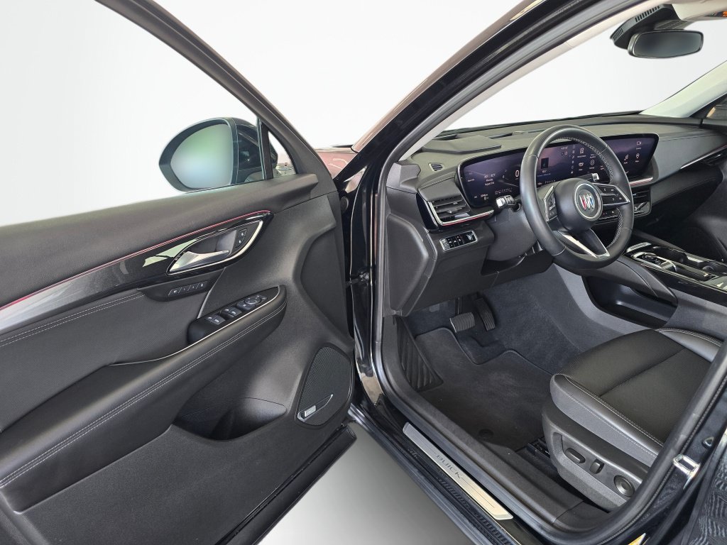Used 2024 Buick Envision Preferred AWD/4WD image 32
