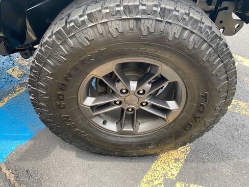 Used 2018 Jeep Wrangler Unlimited Sport AWD/4WD image 43