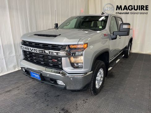 Used 2022 Chevrolet Silverado 2500 LT w/ All Star Edition image 1
