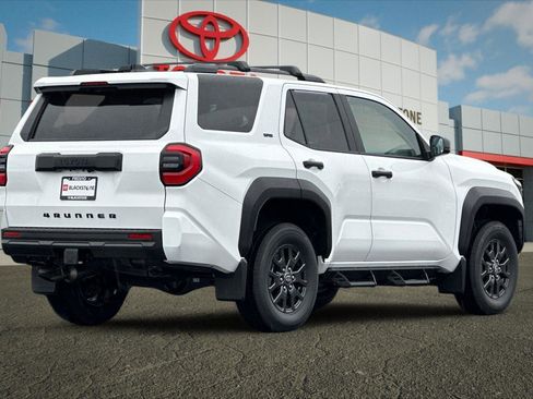 Certified 2025 Toyota 4Runner SR5 image 3