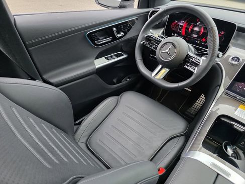 New 2026 Mercedes-Benz GLC 300 4MATIC image 26