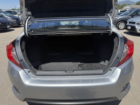 Used 2016 Honda Civic Touring image 18