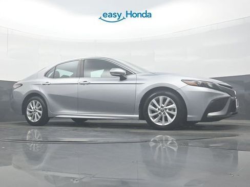Used 2023 Toyota Camry SE FWD image 26