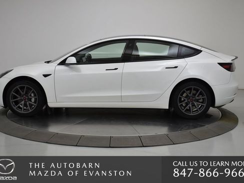 Used 2023 Tesla Model 3 Standard Range image 16