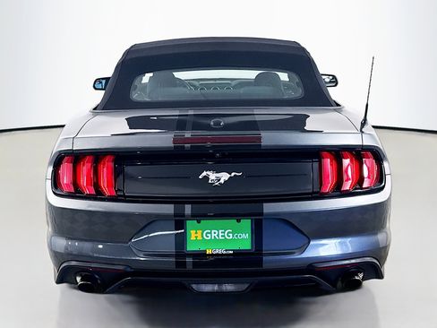 Used 2020 Ford Mustang Convertible image 8