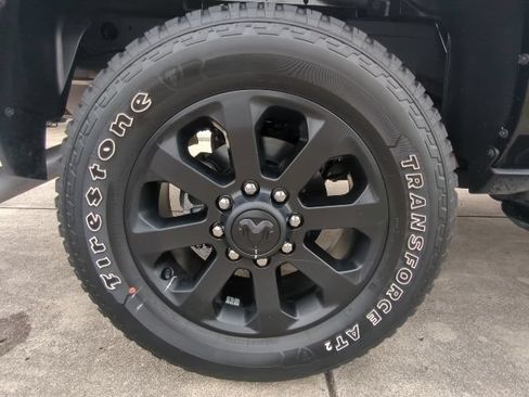 Used 2025 RAM 2500 Big Horn AWD/4WD image 9